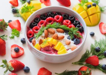 Fresh and Vibrant: The Art of Crafting Fruit Salads