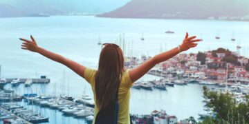 Title: 10 Essential Tips for Traveling Alone