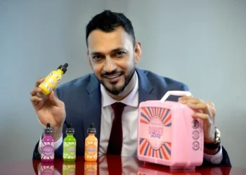 Vape Dinner Lady: Crafting Exquisite Vaping Experiences