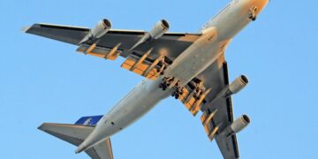 United Airlines Holdings Inc.