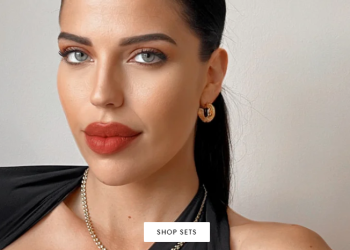 LuxeTones: Redefining Luxury Jewelry with Timeless Elegance