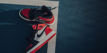 Sneakerpeeker: Miejsce dla pasjonatów oryginalnych sneakersów