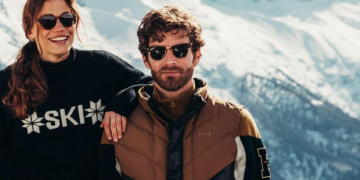 What Makes Sneakin a Standout in Sneaker Culture and Streetwear